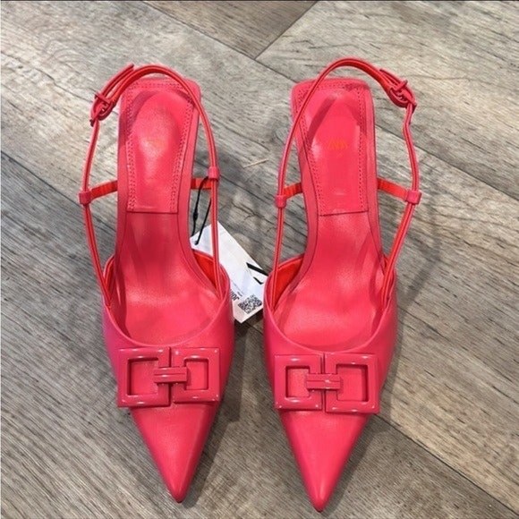 ✨SALE ✨ZARA SLINGBACK LEATHER HEELS ✨SALE ✨ main image 2